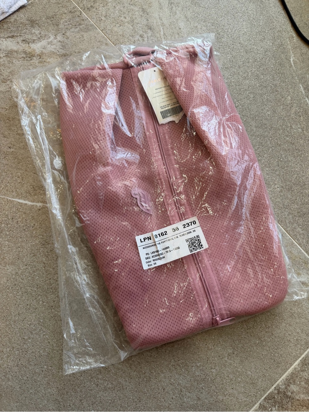 Fabletics the Functional Bag in Rosebloom